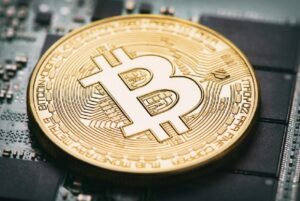 Компания Core Scientific, занимающаяся майнингом биткоинов, объявила о продаже биткоинов! Вот подробности
