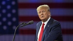 Дональд Трамп произнес одно слово, и этот альткоин взлетел на 300%!